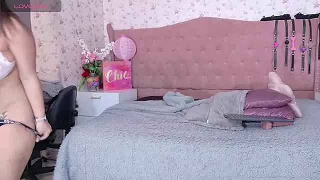 Private AvrillThomas on StripChat