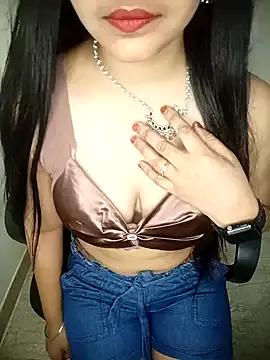 Freechat Babbyy_doll on StripChat