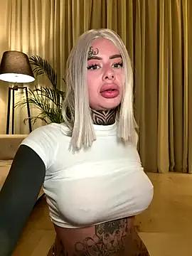 bambixboo on StripChat