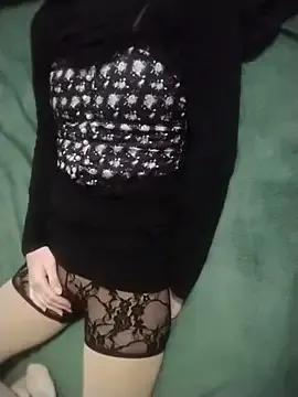 BarbierQueen — help to pay for rent and food