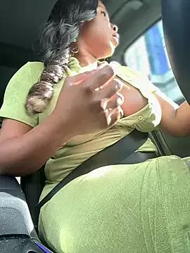 Freechat Belle___ on StripChat