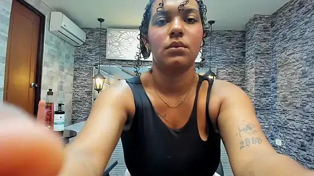 Freechat BellyBigBoobs on StripChat