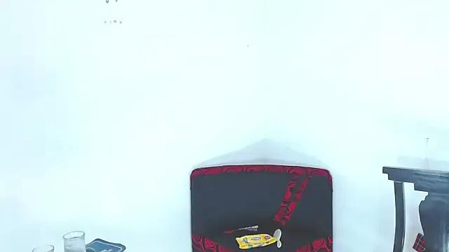 Freechat BLACK_MOON_TS on StripChat