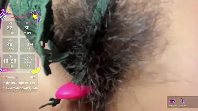 Freechat brianahill_ on StripChat