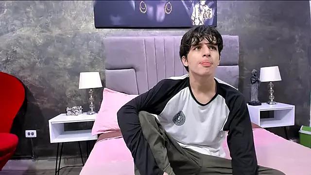 bruce_hans on StripChat