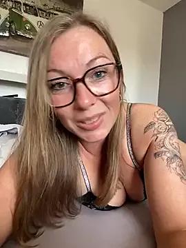 Freechat BunnyDiamond1 on StripChat