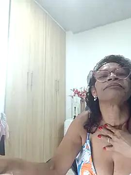 BustyMilf_ on StripChat