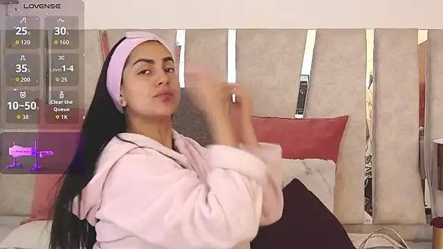 CamiJone on StripChat