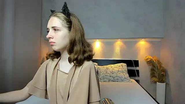 Camilla_Kelly on StripChat