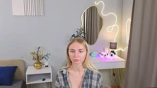 Carollina_ on StripChat