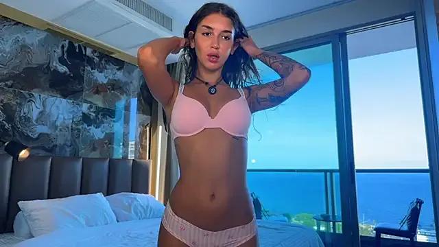 Freechat Carolyn_Smith on StripChat