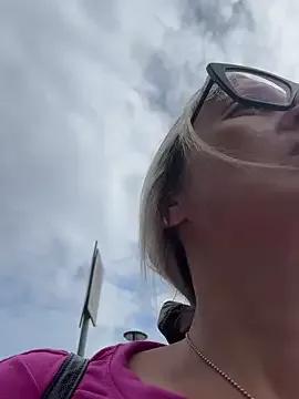 Freechat casalinga88 on StripChat