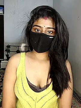 COLAMBIA_X_GURL on StripChat