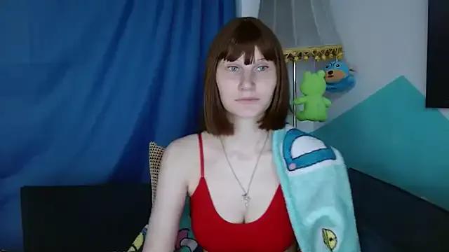 cornflower_mm on StripChat