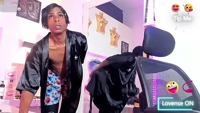 Freechat corwindallas24cm on StripChat