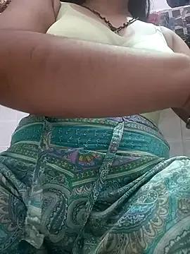 Freechat cute-mahek on StripChat