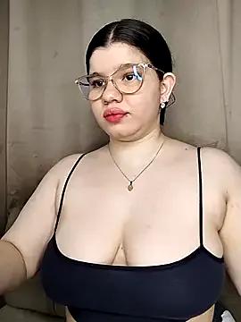 Danzel1105 on StripChat