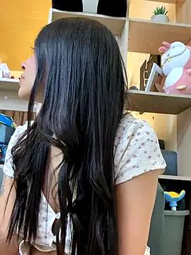 Freechat DaphneUwu on StripChat