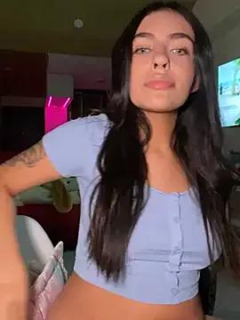 Freechat DaphneUwu on StripChat