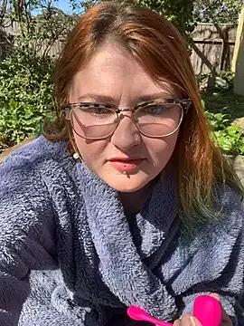 Freechat Demure_Whore on StripChat