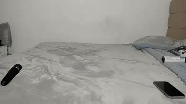 Dephne__ on StripChat