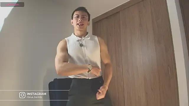 DeusbelliS on StripChat