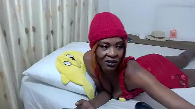 DevineChic on StripChat