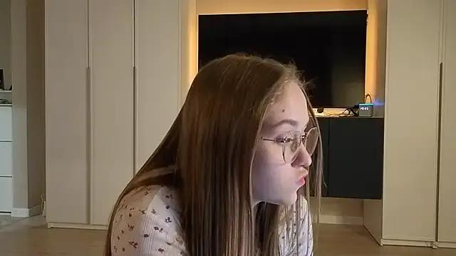 DextralCrew — slap my pussy close to camera