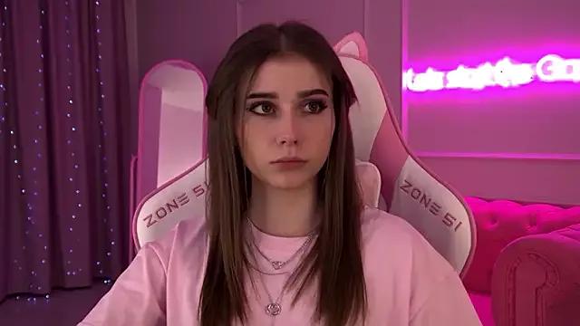 DianaVert on StripChat