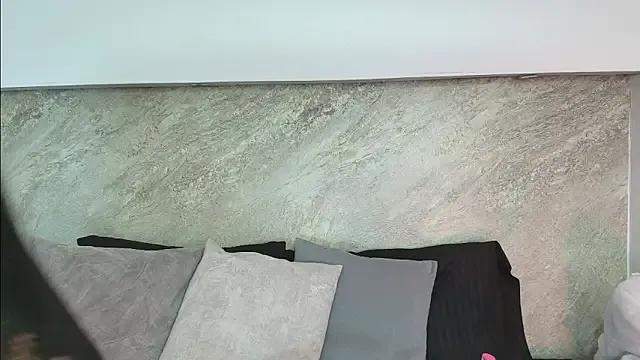 Dixie_grey1 — fist pussy + squirt