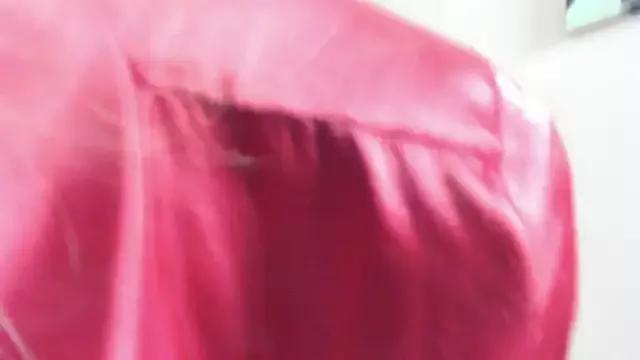 dolly_zoe on StripChat