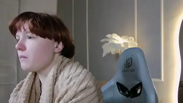 Freechat DreamyLuna on StripChat