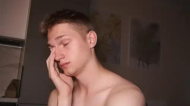 dustyn_fox on StripChat