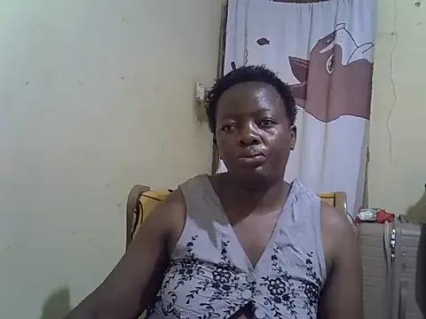 Ebonyceline on StripChat