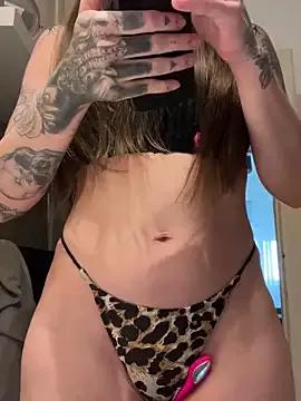 Elenascrib on StripChat