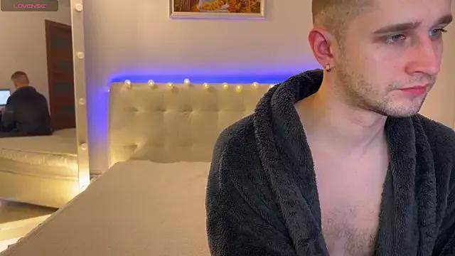 Freechat Eliza77 on StripChat