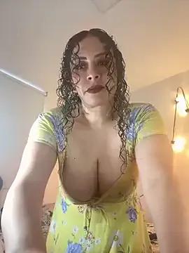 Elizabeth_Dupont on StripChat