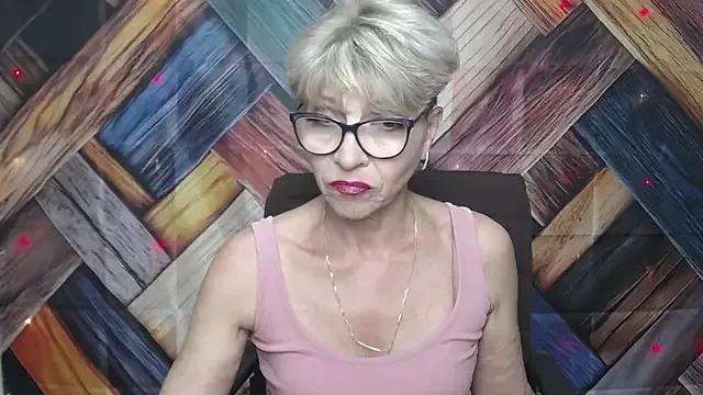 Freechat EllaBonito on StripChat