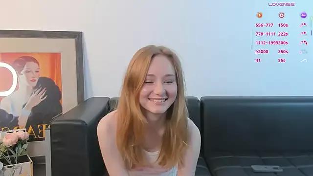 ElvinaRose on StripChat