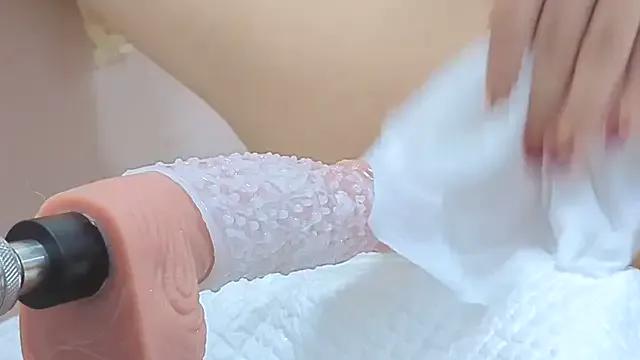 Group Ema_japanese on StripChat