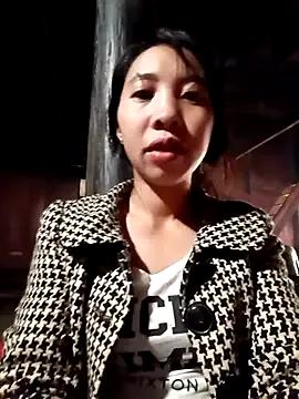 emaame68 on StripChat