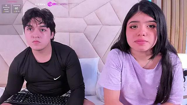 EmilyANDrew_ on StripChat