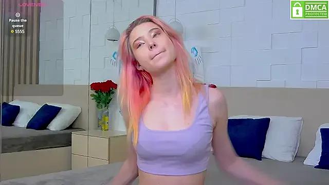 Freechat Emma_plux on StripChat