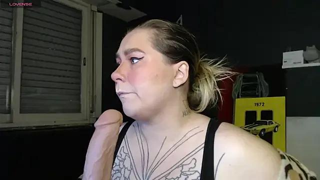 Enotika on StripChat