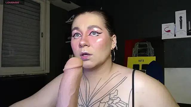 Enotika on StripChat