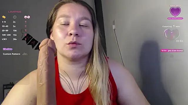 Enotika on StripChat