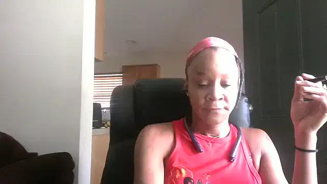 EnticingAaliyah on StripChat