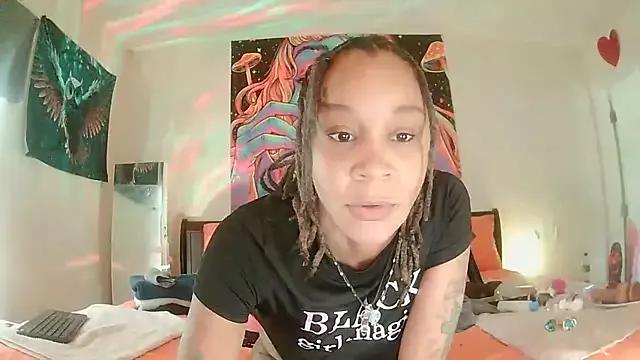 EnticingAaliyah on StripChat