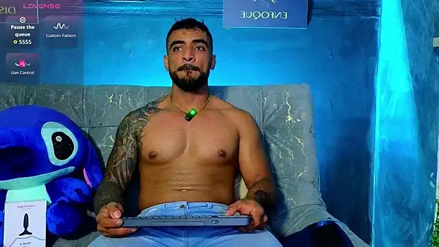 Freechat ERIC_HARRISON on StripChat