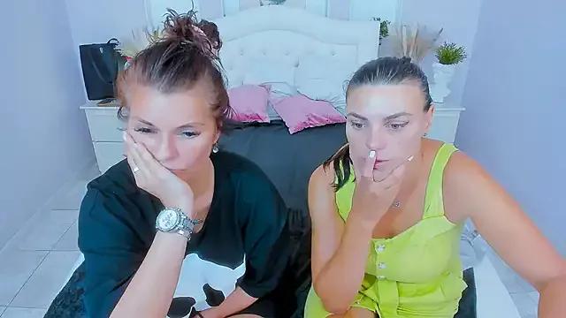 EricaAndPenelopa on StripChat